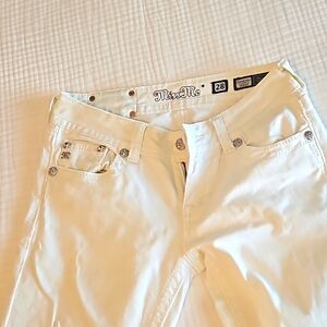 Miss Me Skinny Whote Jean 28 x 34